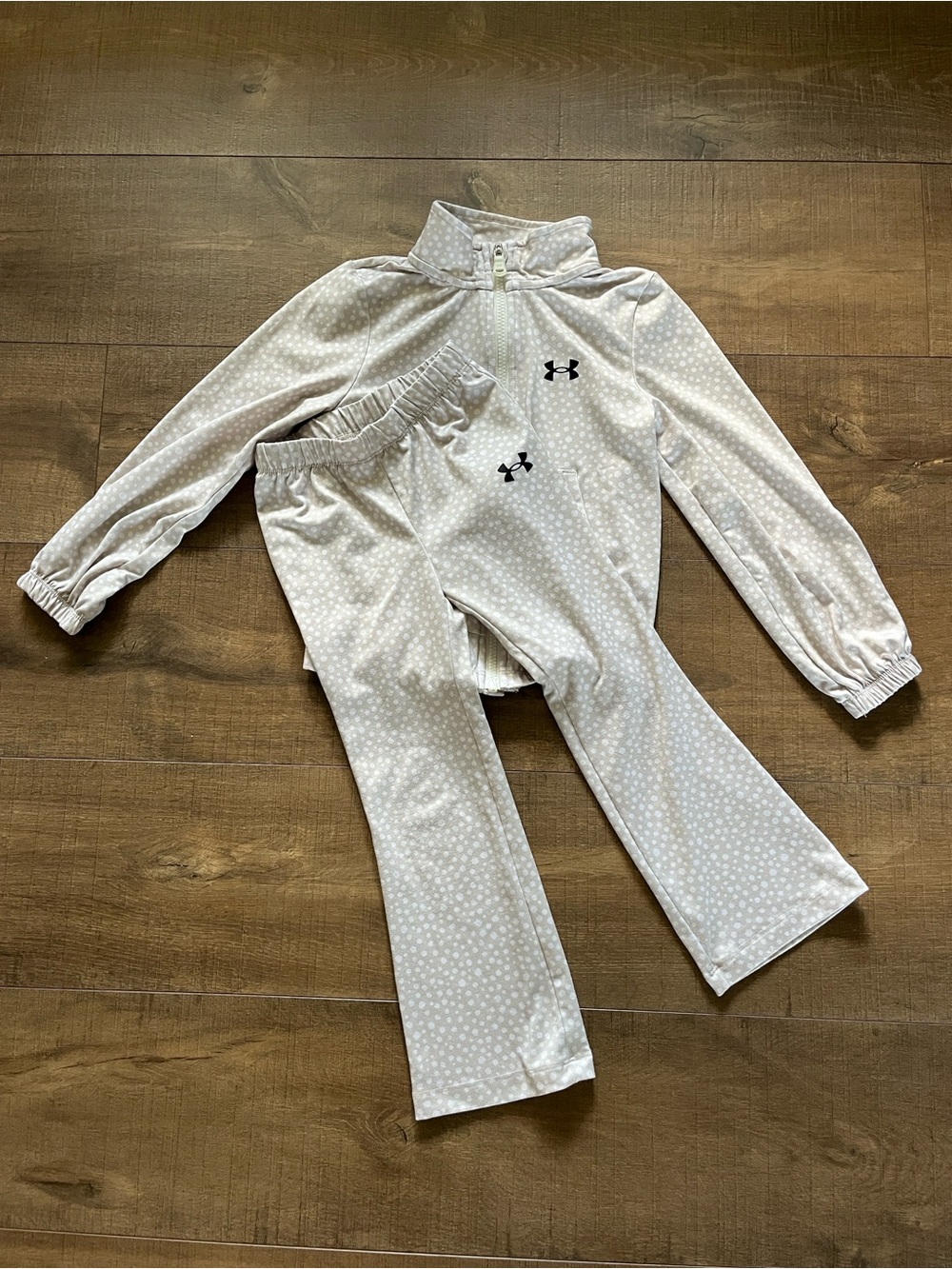 Under Armour Polka Dot Tracksuit with Black Logos size 5